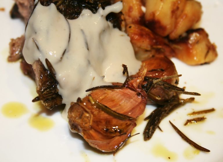 Epaule d agneau a la creme d ail