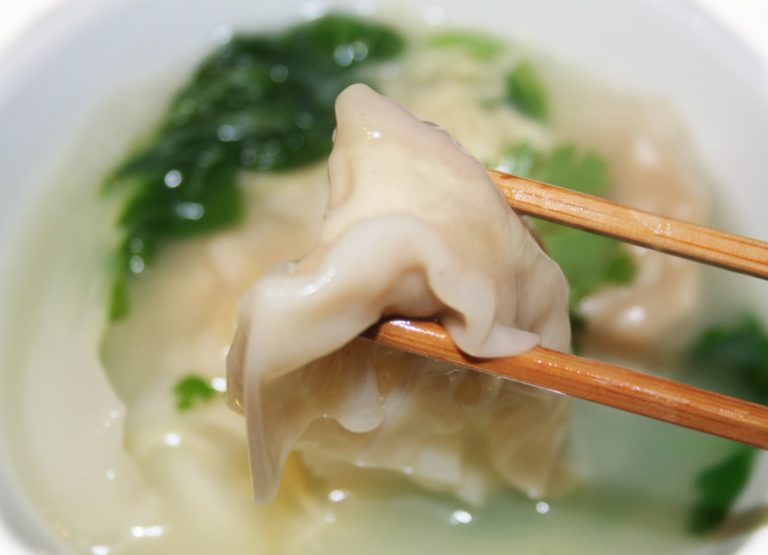 Soupe aux won ton