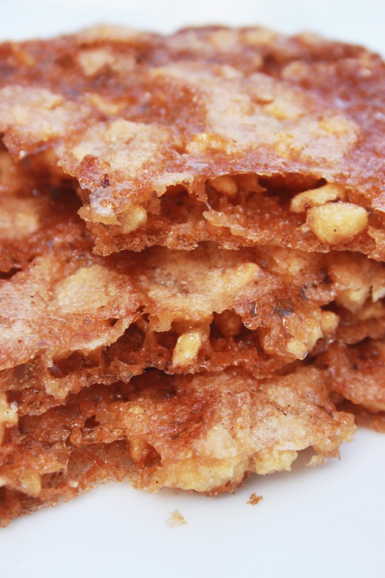 Craquants au caramel et aux noisettes